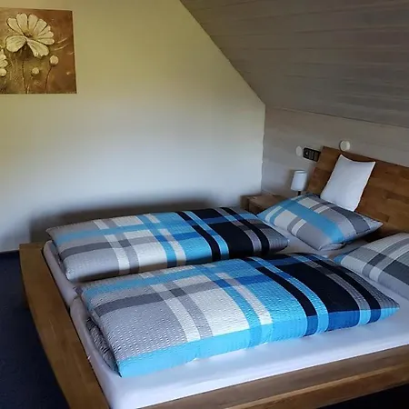 Am Schneeberg * Titisee-Neustadt